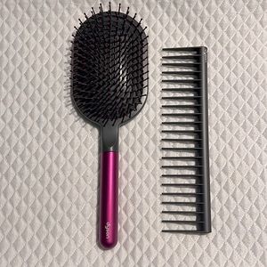 NEW!! Dyson paddle brush and comb in fuschia